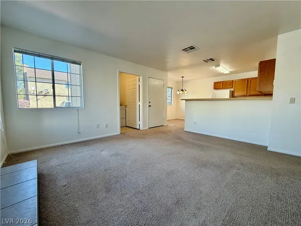 $1,075 | 2704 Aarondavid Drive, Unit B, Las Vegas, NV 89121