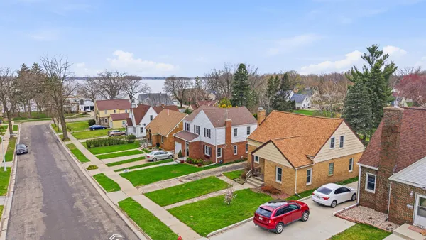 $215,000 | 612 West Mackie Street, Beaver Dam, WI 53916