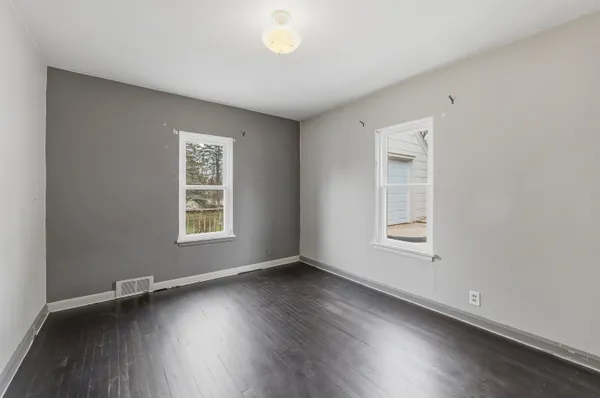 $215,000 | 612 West Mackie Street, Beaver Dam, WI 53916