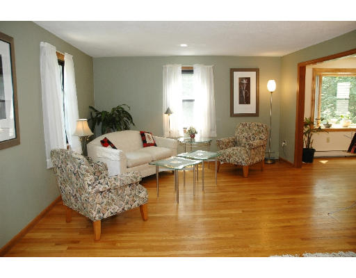 186 Bellows Hill Road Carlisle, MA 01741 - Photo 5 of 11 Gallery Image 5