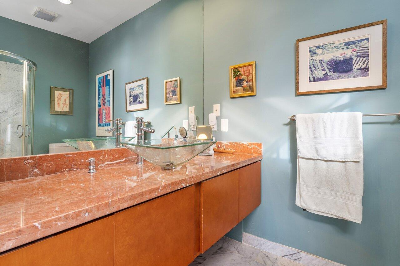 17975 Foxborough Lane Boca Raton, FL 33496 - Photo 28 of 76 2nd Primary Bathroom (2 of 2)