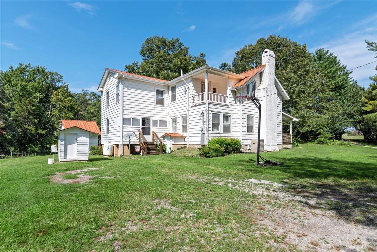 3900 Spring Garden Road Chatham, VA 24531 - Photo 4 of 46