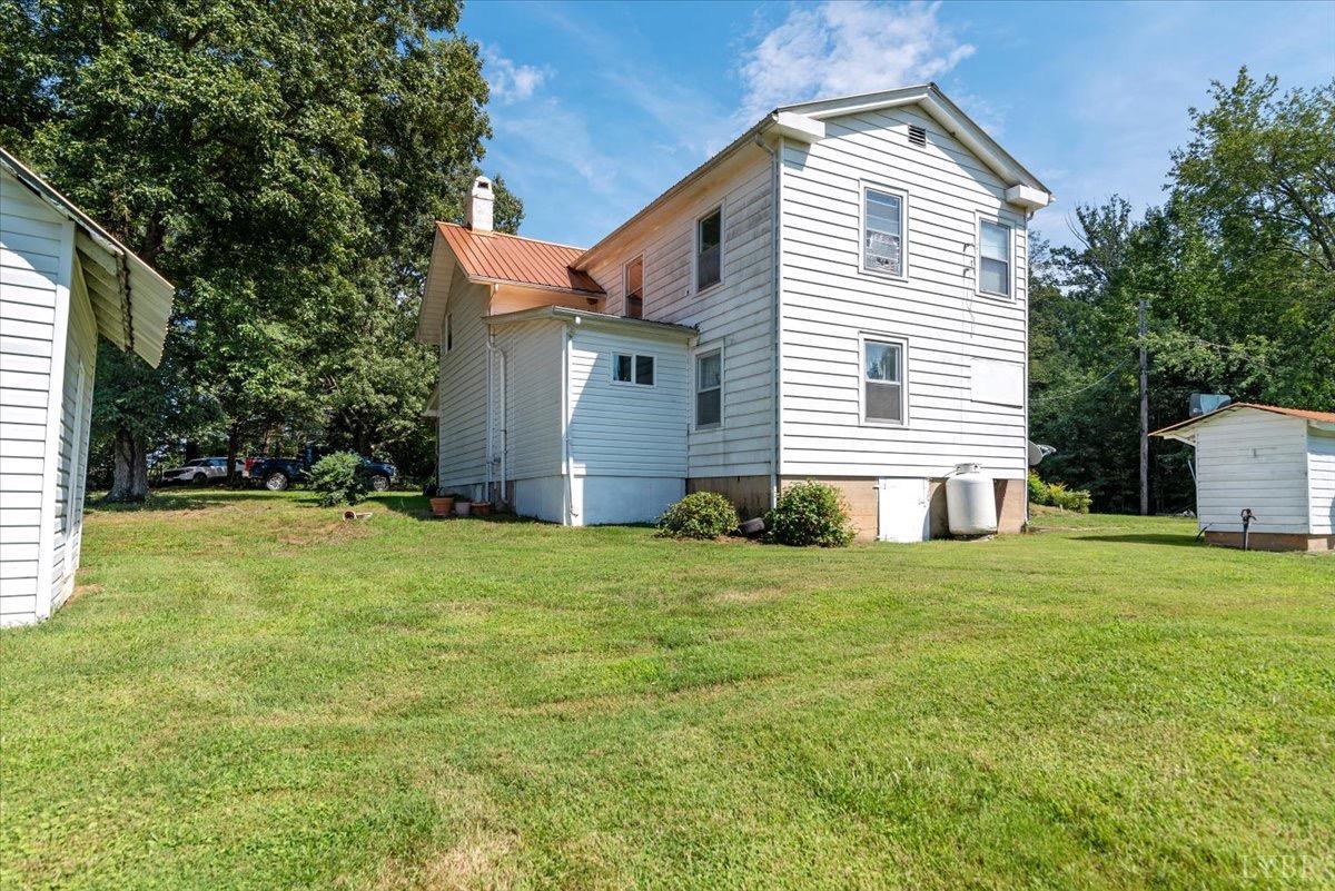 3900 Spring Garden Road Chatham, VA 24531 - Photo 6 of 46