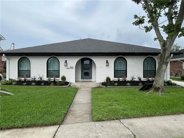 $3,800 | 1821 Manson Avenue, Metairie, LA 70001