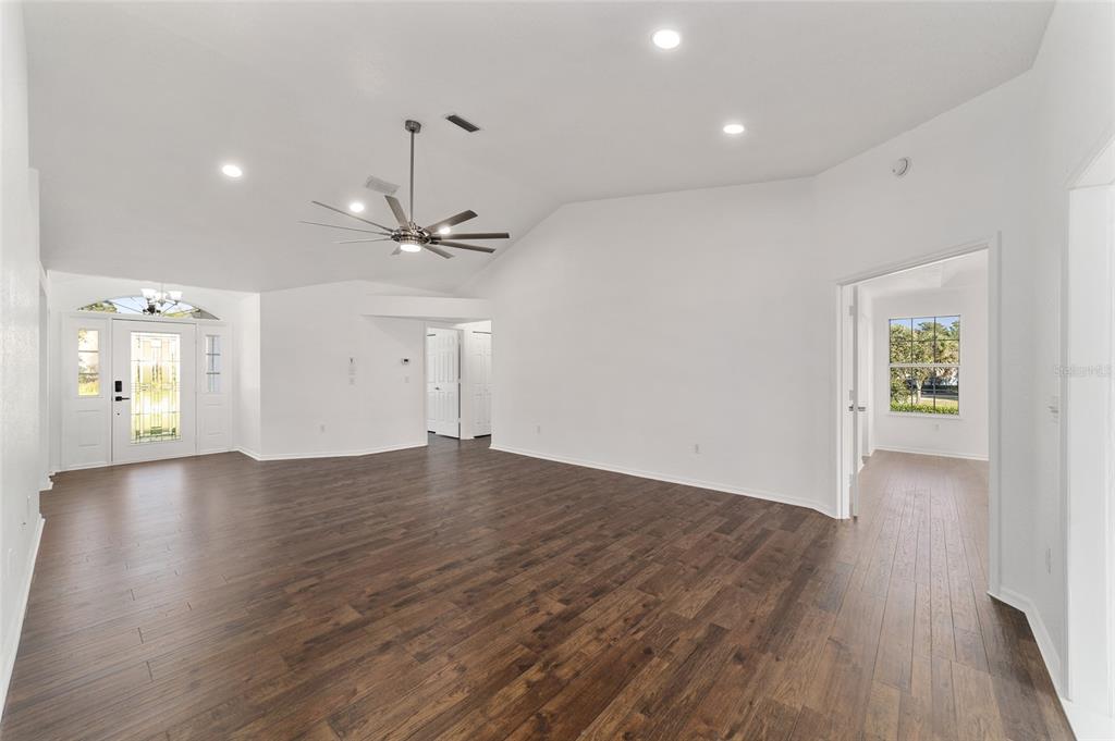 8524 Southwest 108th Ln Road Ocala, FL 34481 - Photo 11 of 53 Gallery Image 11