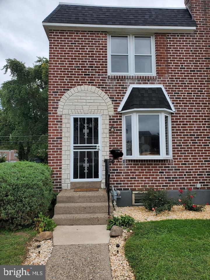 2051 Kent Road Folcroft, PA 19032 - Photo 1 of 14 Gallery Image 1