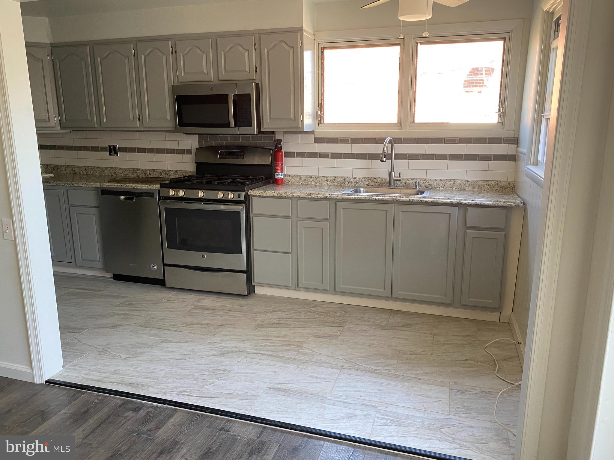 2051 Kent Road Folcroft, PA 19032 - Photo 5 of 14 Gallery Image 5