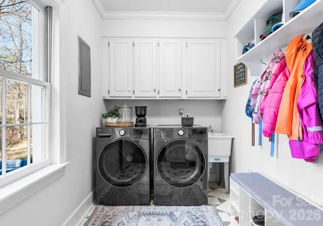 $1,049,000 | 9800 Chatham Oaks Trail, Charlotte, NC 28210