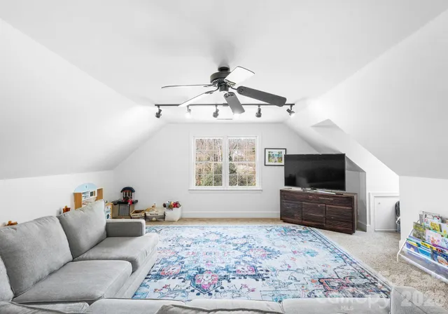 $1,049,000 | 9800 Chatham Oaks Trail, Charlotte, NC 28210