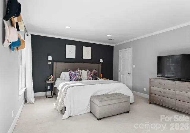 $1,049,000 | 9800 Chatham Oaks Trail, Charlotte, NC 28210