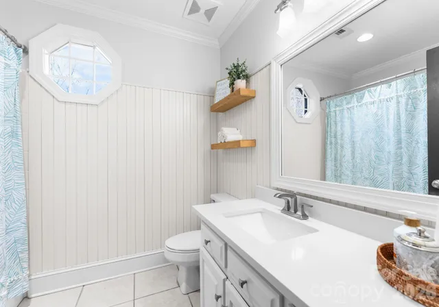 $1,049,000 | 9800 Chatham Oaks Trail, Charlotte, NC 28210