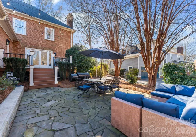 $1,049,000 | 9800 Chatham Oaks Trail, Charlotte, NC 28210