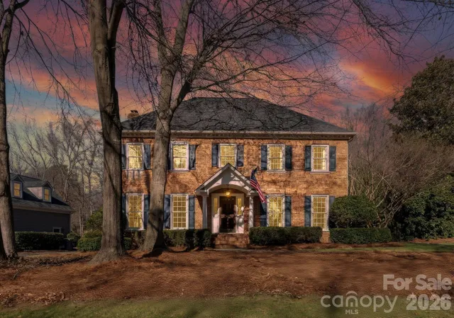 $1,049,000 | 9800 Chatham Oaks Trail, Charlotte, NC 28210