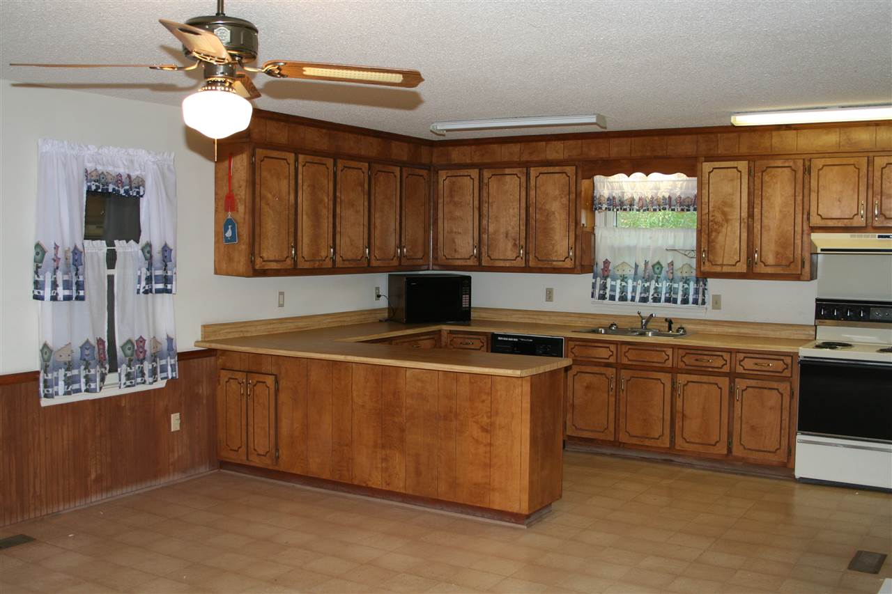 884 Ballenger Road Inman, SC 29349 - Photo 8 of 24