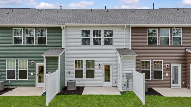 $209,990 | 542 West Norvell Court, Spartanburg, SC 29307