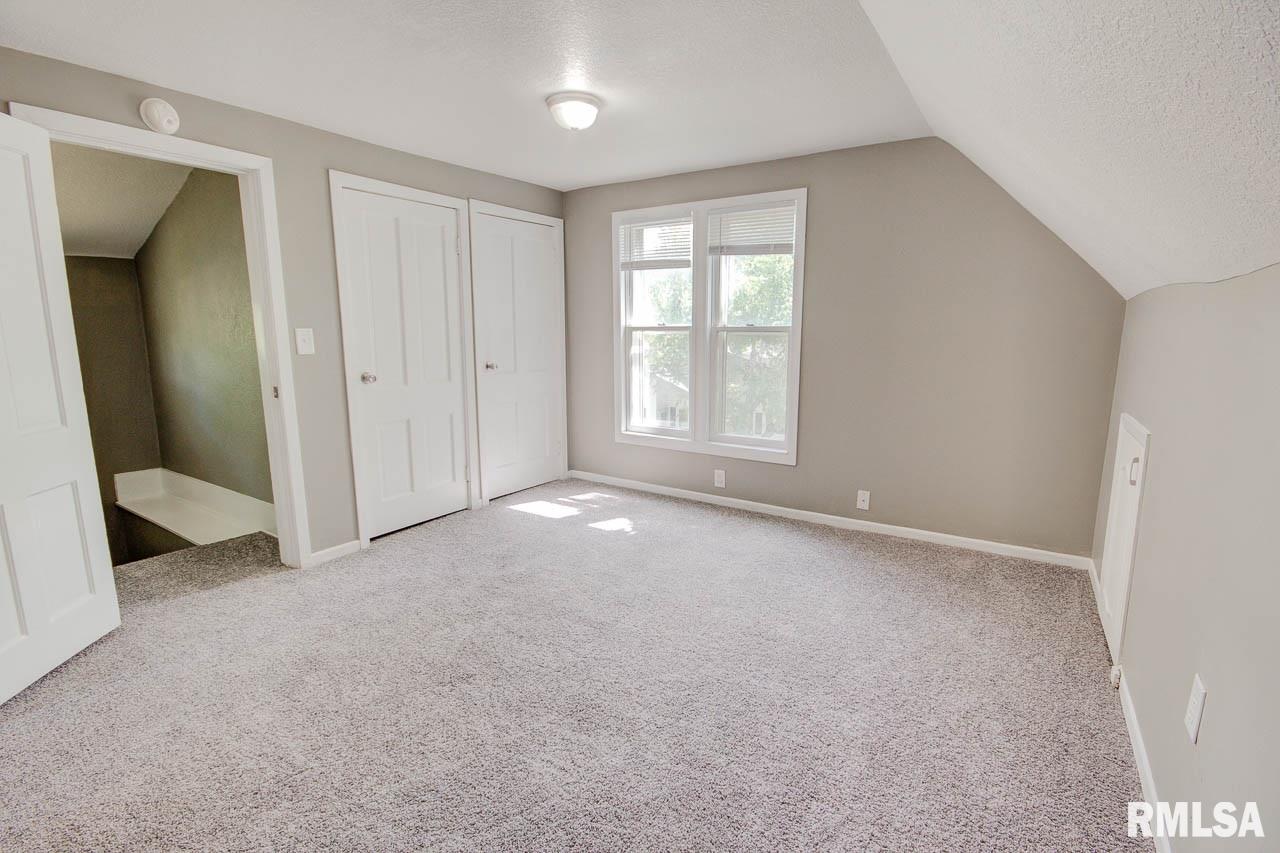 2211 Jersey Ridge Road Davenport, IA 52803 - Photo 24 of 30 Gallery Image 24