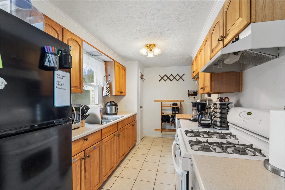 1043 Cork Road Victor, NY 14564 - Photo 17 of 28