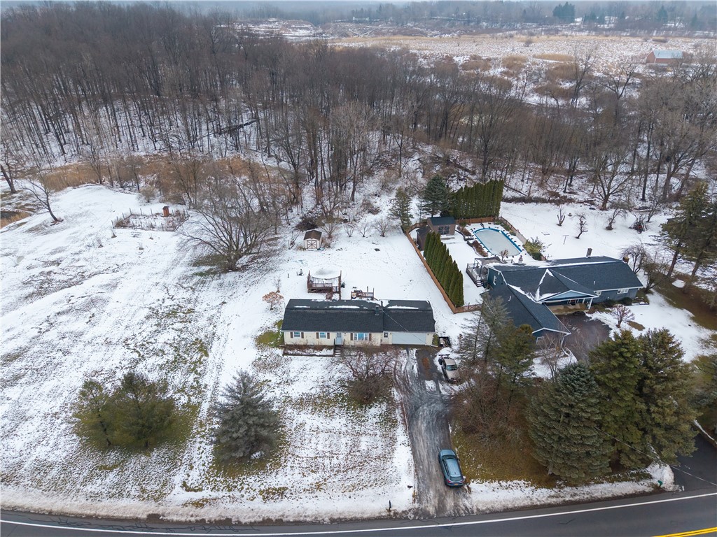 1043 Cork Road Victor, NY 14564 - Photo 10 of 28