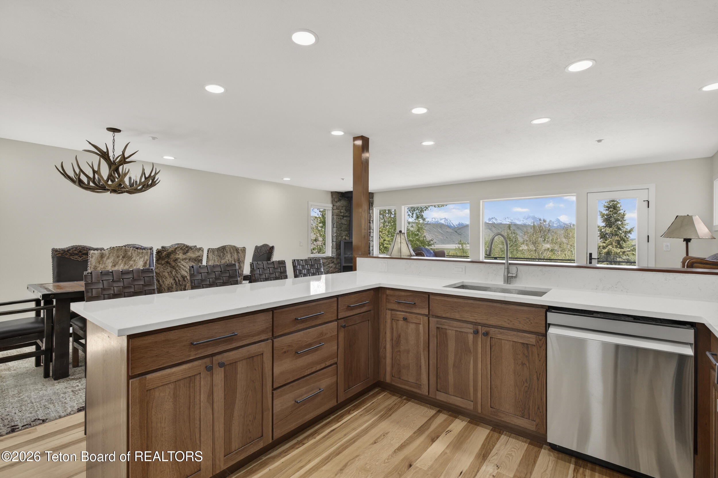 480 Henley Road Jackson, WY 83001 - Photo 10 of 57 Kitchen view