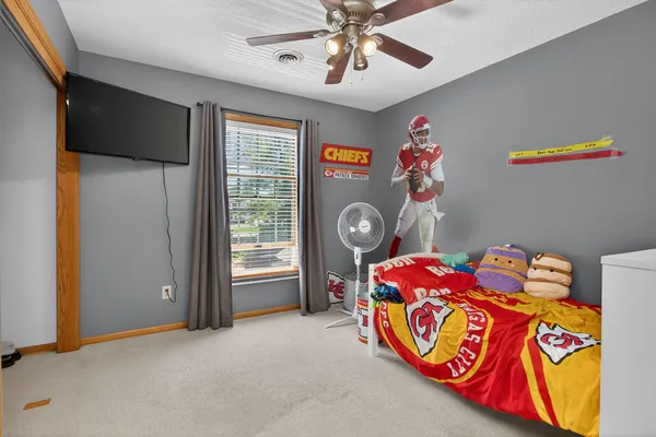 $549,900 | 2611 Heather Glen Circle, Bettendorf, IA 52722