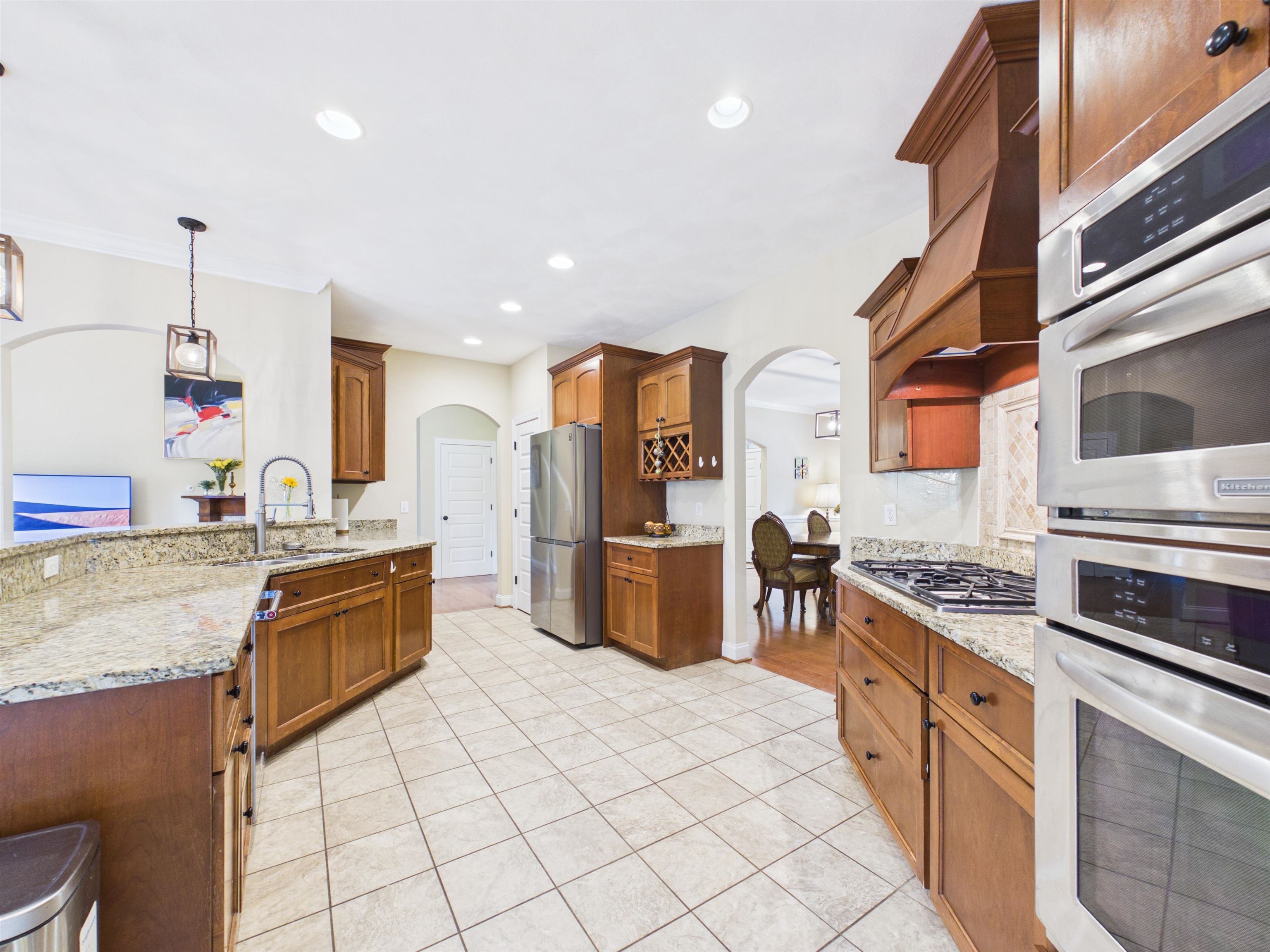 212 Bishop Road Blacksburg, VA 24060 - Photo 13 of 79 Gallery Image 13