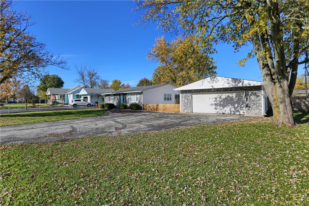 5322 Margate Road Indianapolis, IN 46221 - Photo 3 of 41 Gallery Image 3