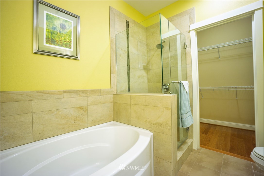 3016 Southwest Graham Street Seattle, WA 98126 - Photo 15 of 25 Gallery Image 15