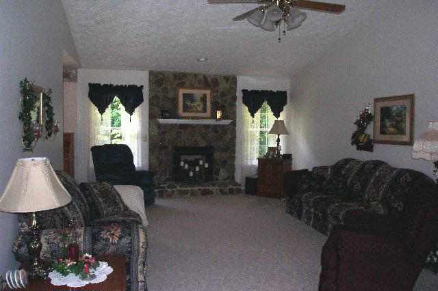 140 State Rd S-37-113 Townville, SC 29689 - Photo 2 of 9 Gallery Image 2