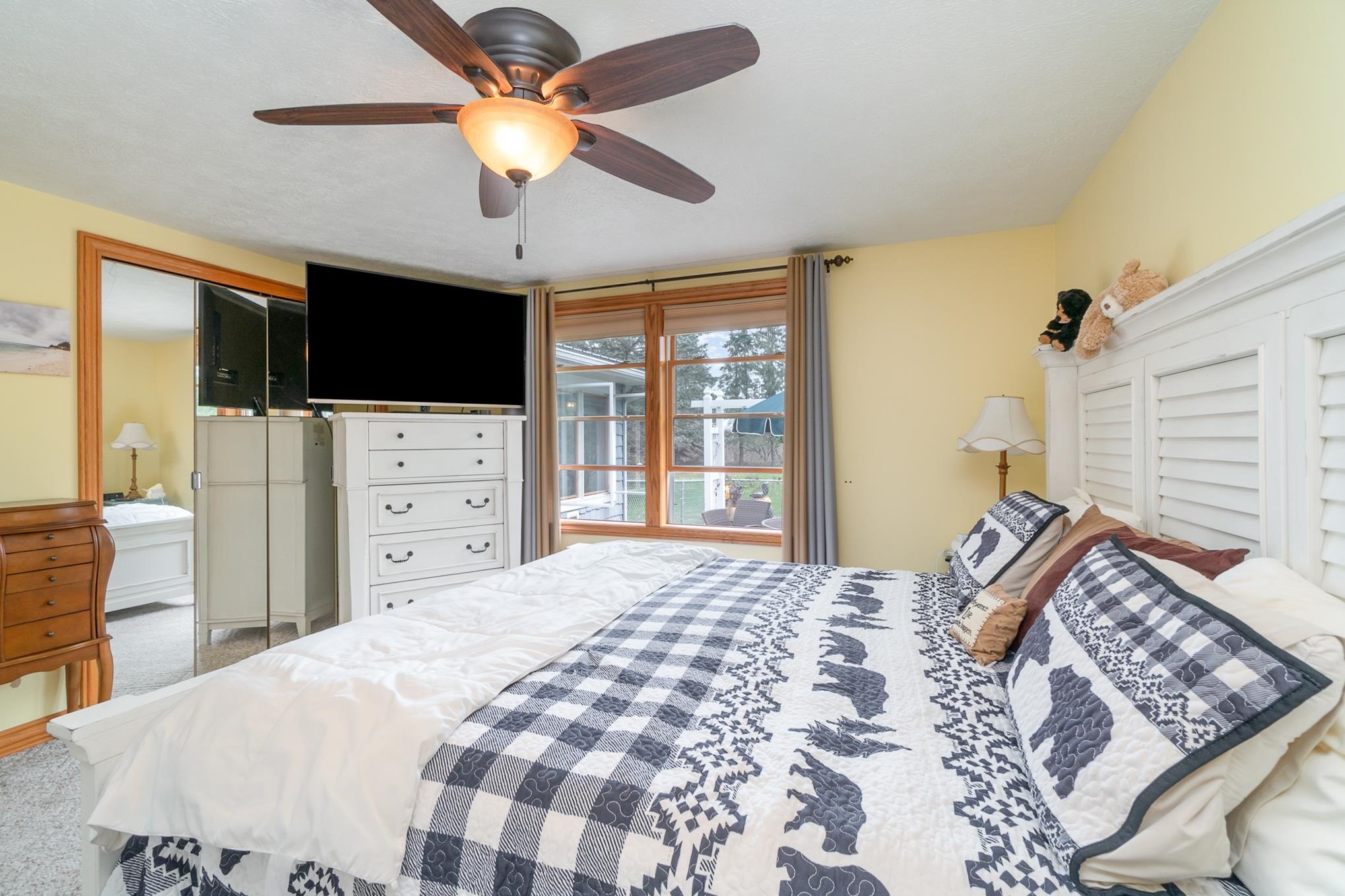 1794 North Mission Road Mount Pleasant, MI 48858 - Photo 20 of 40 1909769-19.JPG