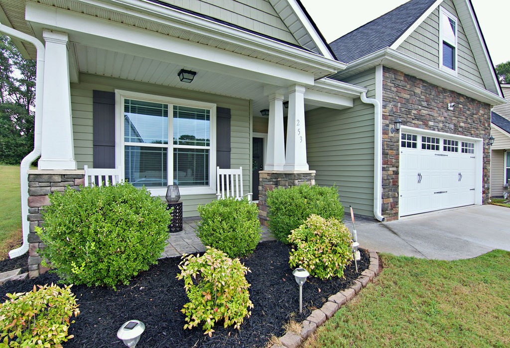 253 Streams Way Anderson, SC 29625 - Photo 3 of 47