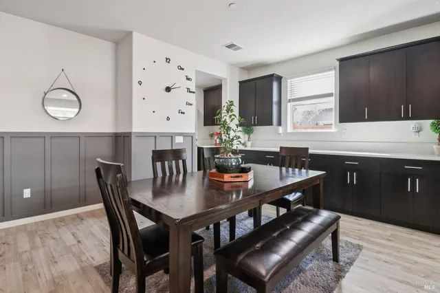 $835,000 | 1606 Winterberry Lane, Rohnert Park, CA 94928