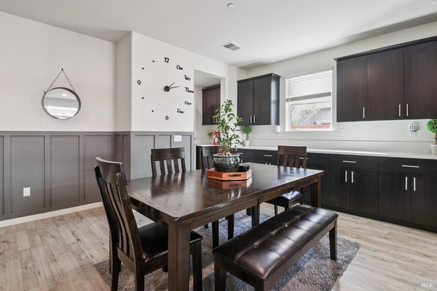 1606 Winterberry Lane Rohnert Park, CA 94928 - Photo 11 of 42