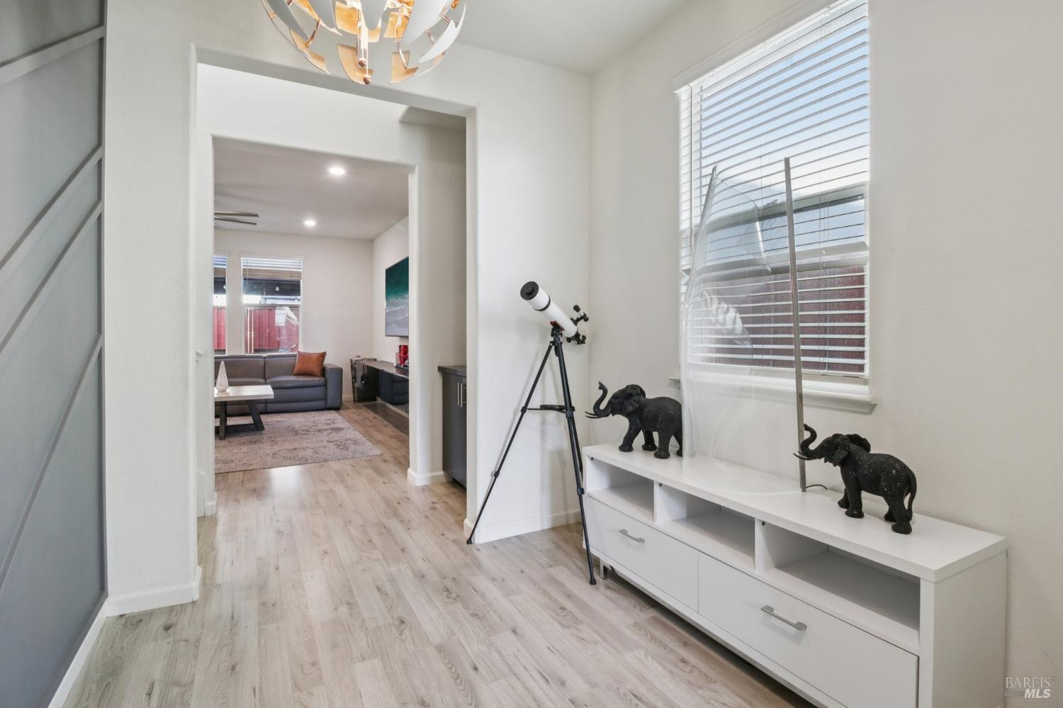 1606 Winterberry Lane Rohnert Park, CA 94928 - Photo 4 of 42