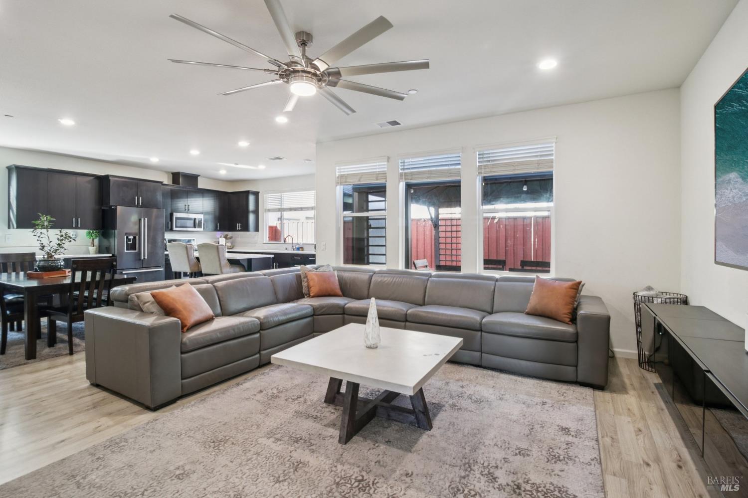 1606 Winterberry Lane Rohnert Park, CA 94928 - Photo 7 of 42