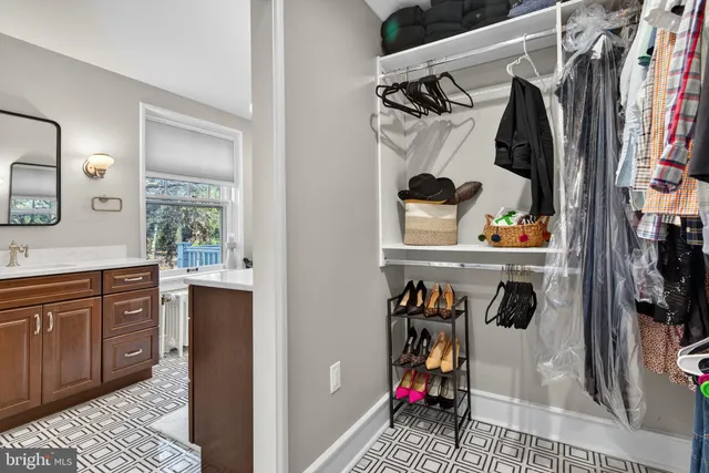 $650,000 | 5533 North Front Street, Harrisburg, PA 17110