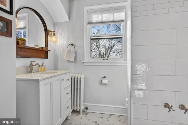 $650,000 | 5533 North Front Street, Harrisburg, PA 17110