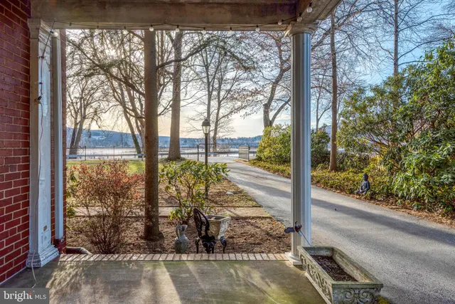 $650,000 | 5533 North Front Street, Harrisburg, PA 17110