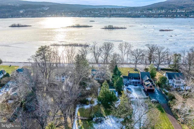 $650,000 | 5533 North Front Street, Harrisburg, PA 17110