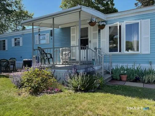 $184,500 | 10 Chestnut Drive, Westbrook, CT 06498