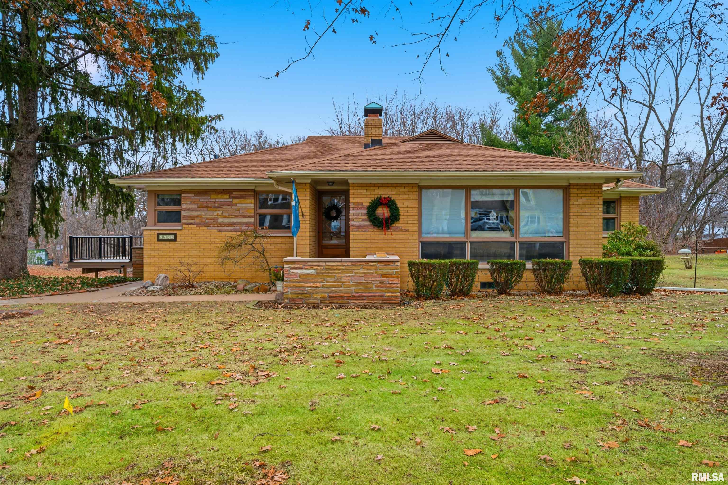 1134 North Wood Road Peoria, IL 61604 - Photo 1 of 35