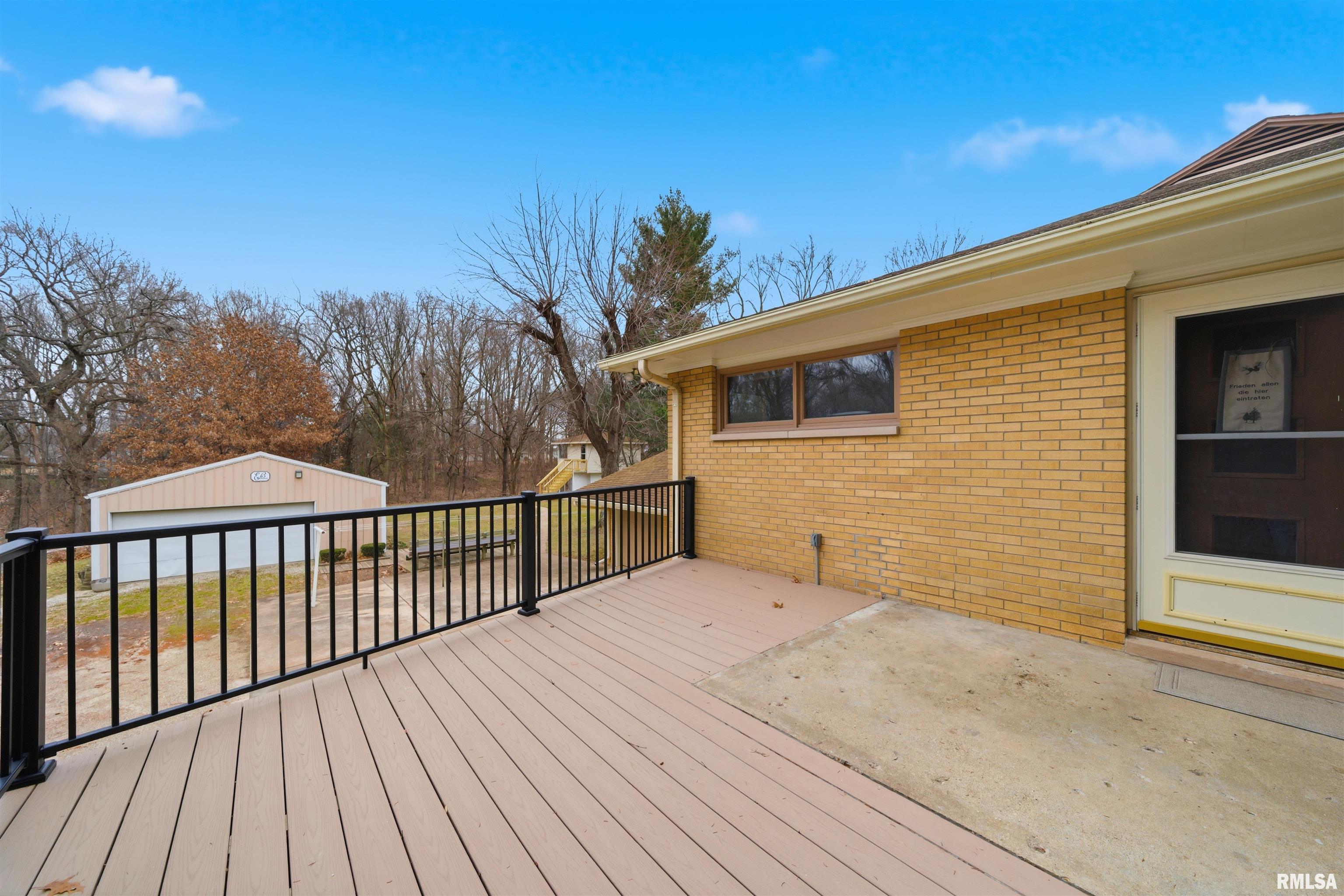 1134 North Wood Road Peoria, IL 61604 - Photo 27 of 35