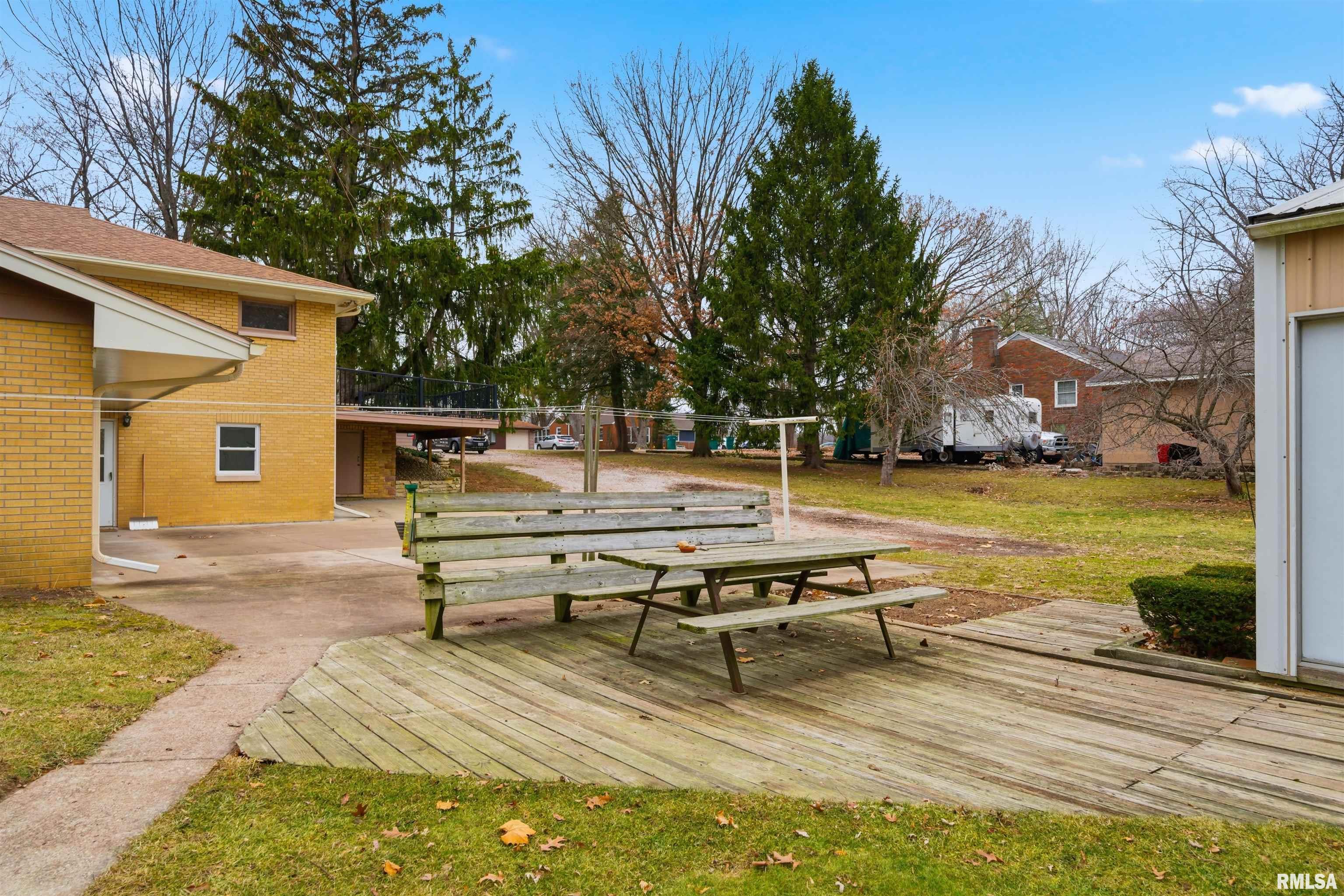 1134 North Wood Road Peoria, IL 61604 - Photo 28 of 35