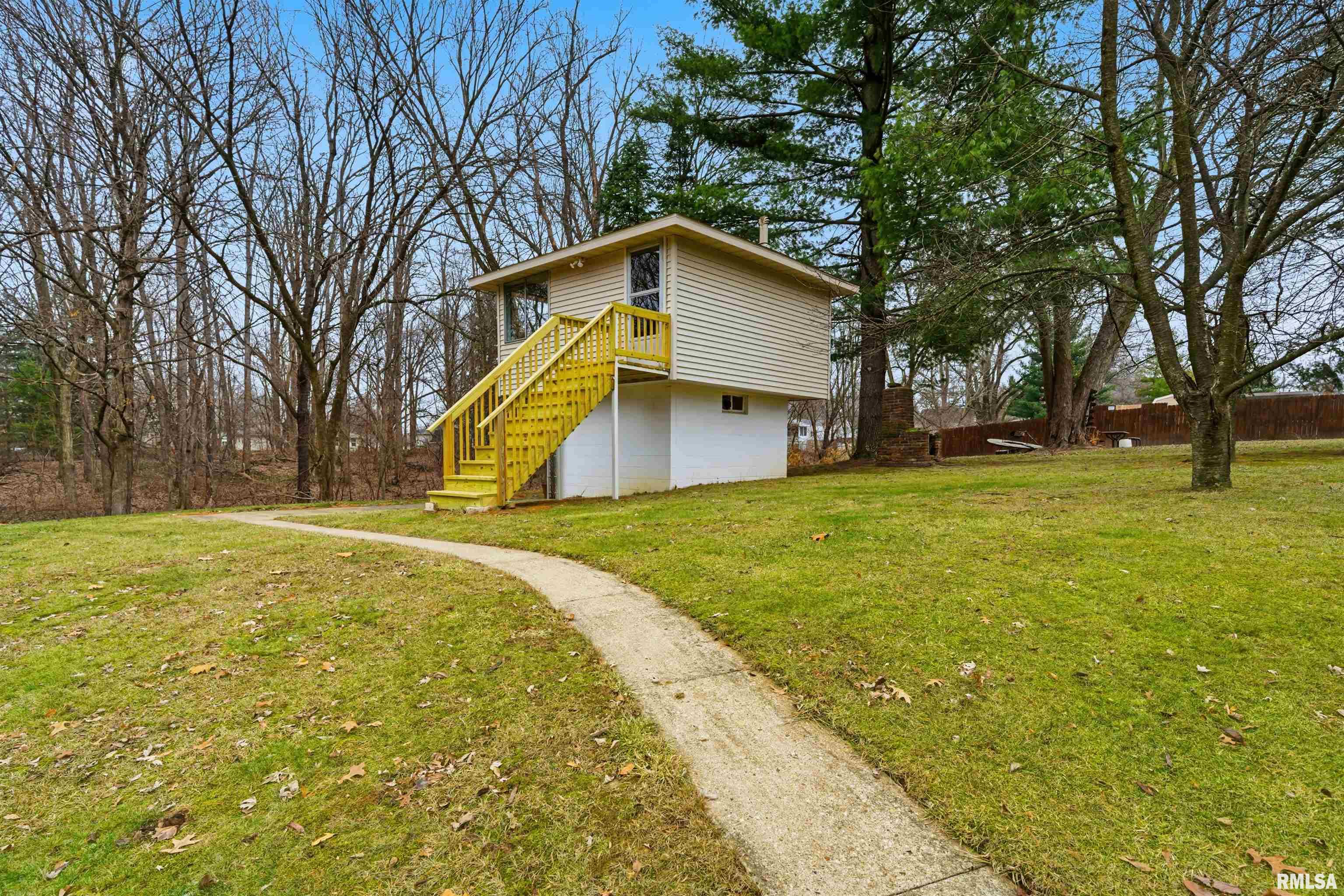 1134 North Wood Road Peoria, IL 61604 - Photo 31 of 35