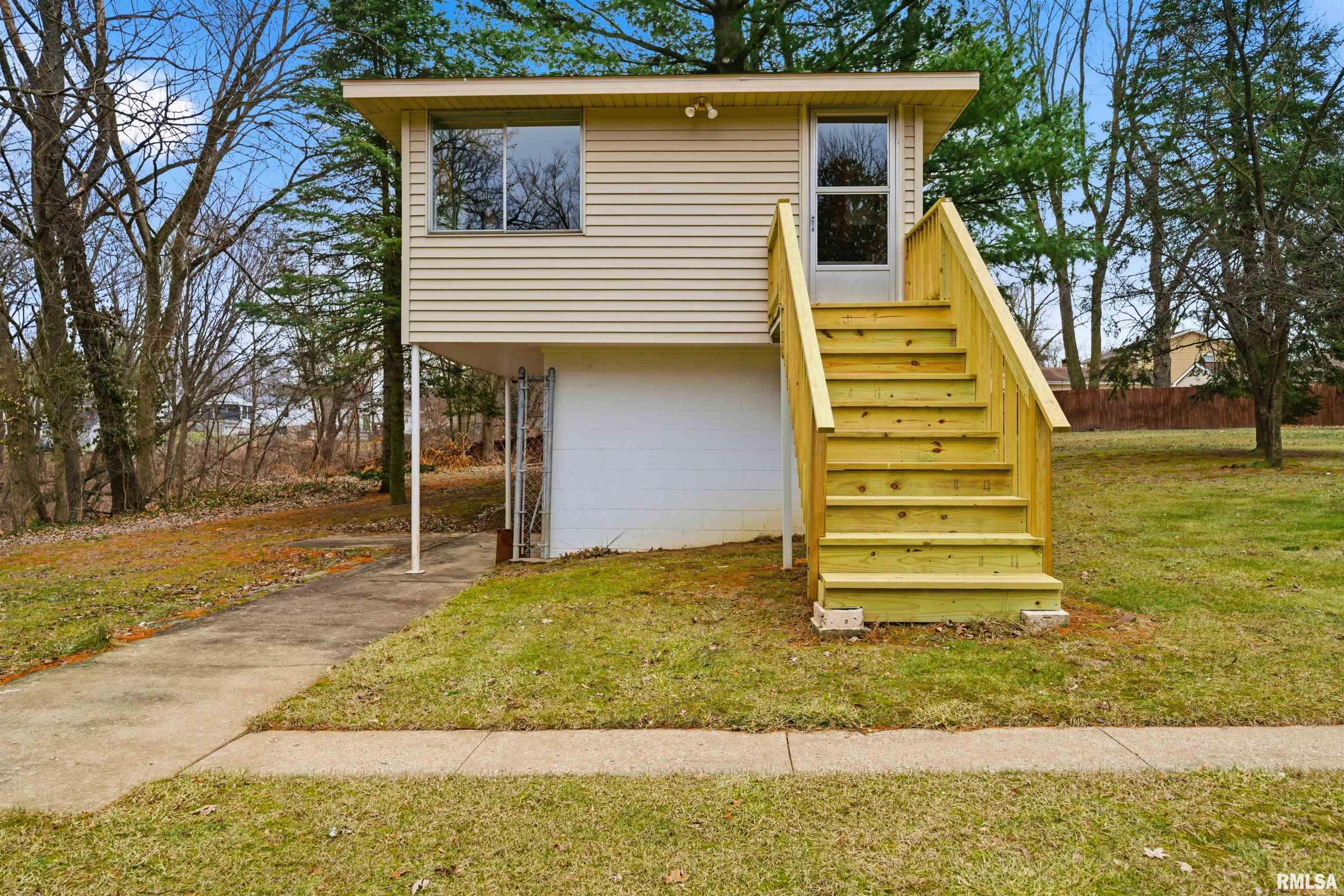 1134 North Wood Road Peoria, IL 61604 - Photo 32 of 35