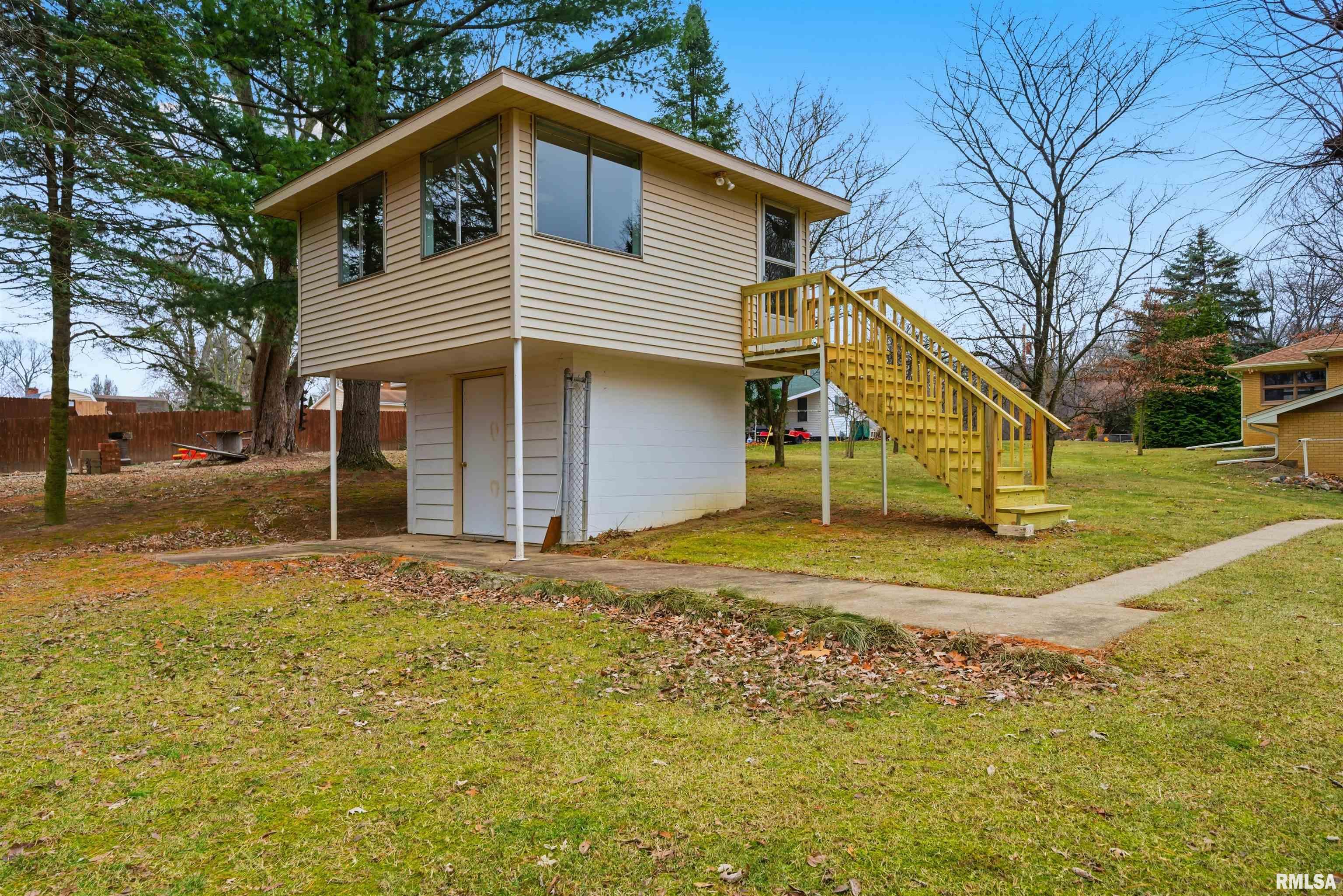 1134 North Wood Road Peoria, IL 61604 - Photo 33 of 35