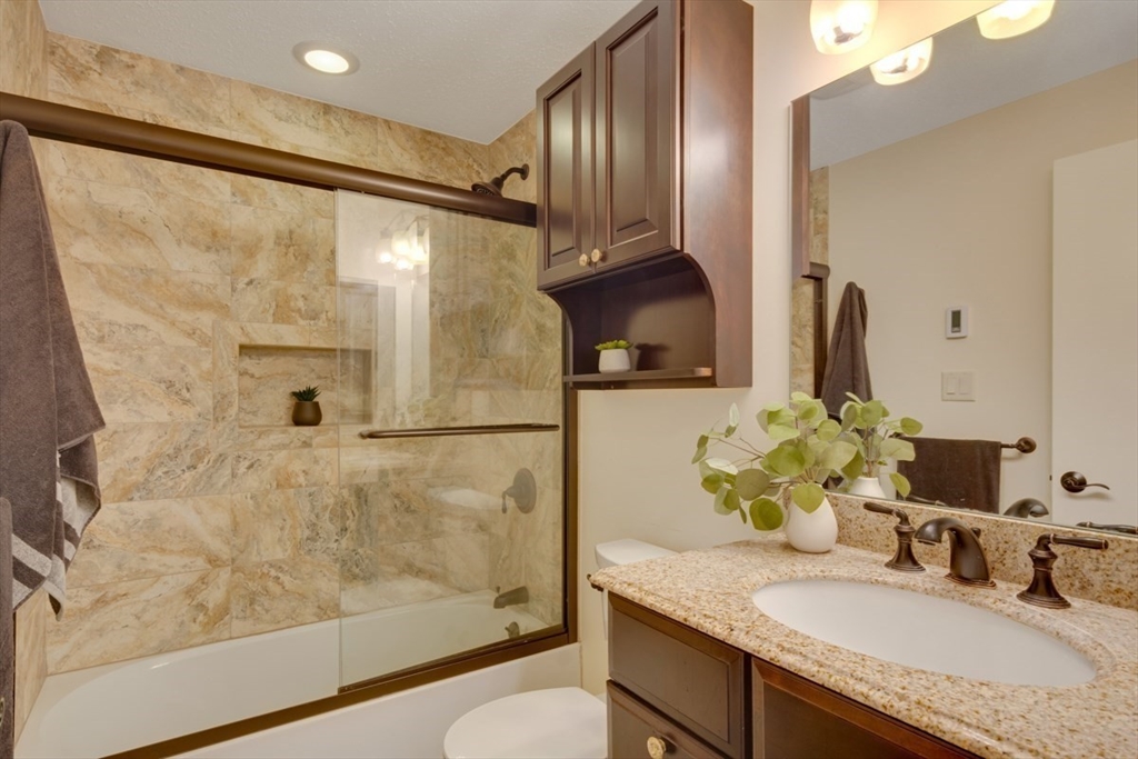 269 Cambridge Road, Unit 704 Woburn, MA 01801 - Photo 17 of 32 Gallery Image 17