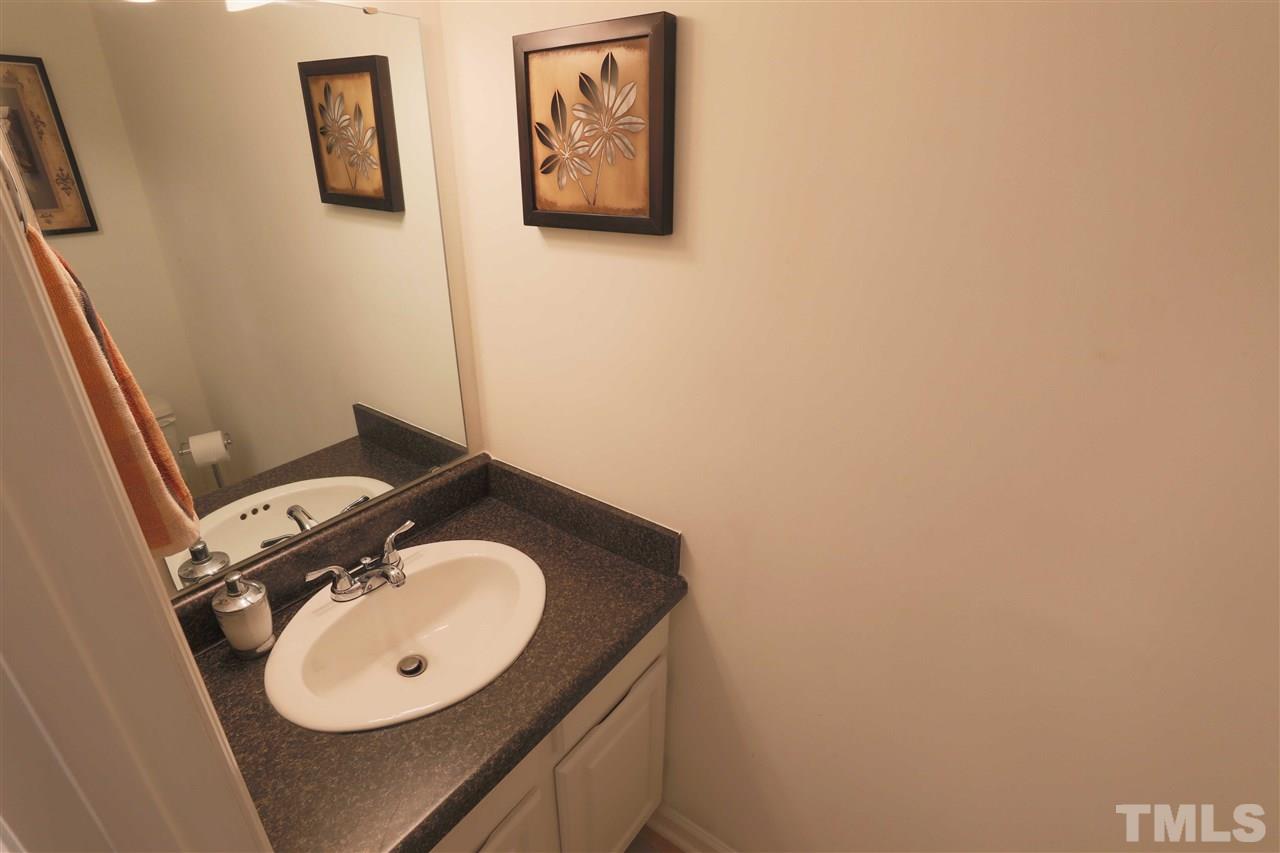 2659 Broad Oaks Place Raleigh, NC 27603 - Photo 9 of 17