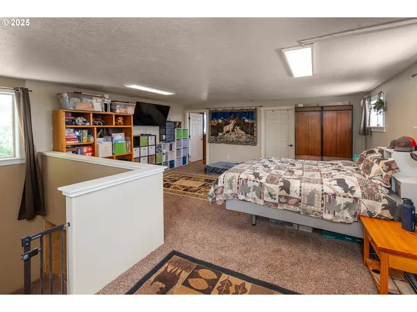 $534,000 | 82678 Shotgun Pass Lane, Christmas Valley, OR 97641