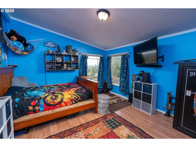 $534,000 | 82678 Shotgun Pass Lane, Silver Lake, OR 97638