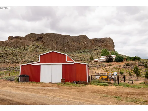 $534,000 | 82678 Shotgun Pass Lane, Christmas Valley, OR 97641